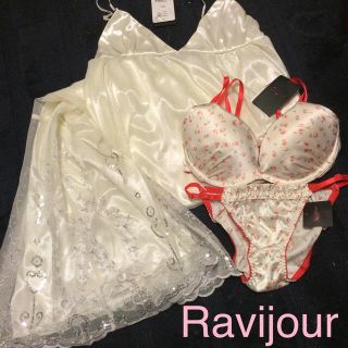 ラヴィジュール(Ravijour)のジュエリーネグリジェ&ブラショーツセット(ルームウェア)