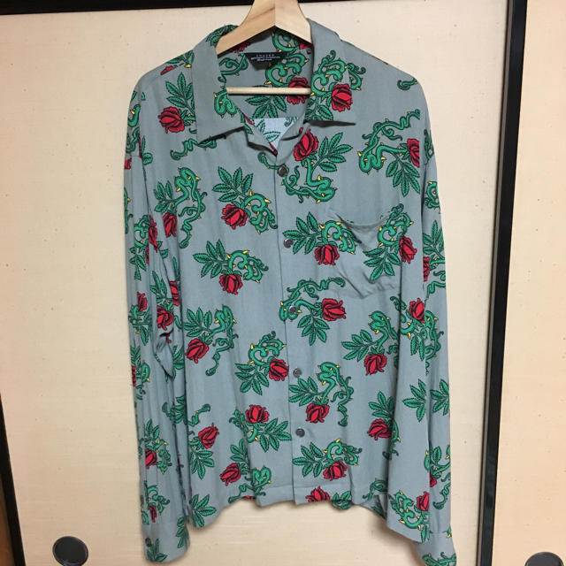 UNUSED(アンユーズド)のUNUSED  18SS Rose Shirt メンズのトップス(シャツ)の商品写真