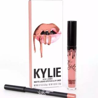 カイリーコスメティックス(Kylie Cosmetics)のKylie Cosmetics カイリー マットリップスティック 新品 R様専用(口紅)