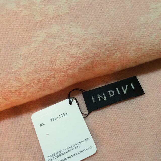 INDIVI(インディヴィ)のINDIVI マフラー 新品 レディースのファッション小物(マフラー/ショール)の商品写真