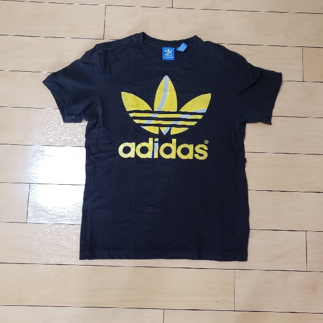 adidas(アディダス)のadidas Tシャツ メンズのトップス(Tシャツ/カットソー(半袖/袖なし))の商品写真