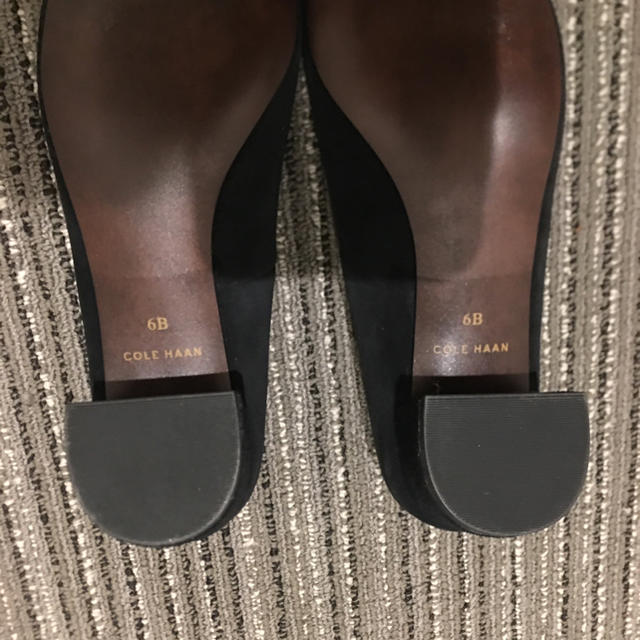 Cole Haan(コールハーン)のあきこ様専用 cole haan スエード パンプス レディース ビジネス 新品 レディースの靴/シューズ(ハイヒール/パンプス)の商品写真