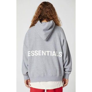 フィアオブゴッド(FEAR OF GOD)の即発送可 FOG ESSENTIALS プルオーバーパーカーSサイズ Grey(パーカー)