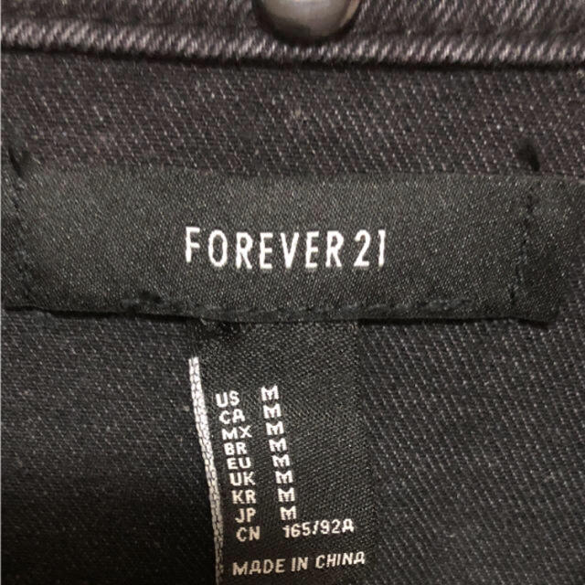 FOREVER 21(フォーエバートゥエンティーワン)の美品 Gジャン レディースのジャケット/アウター(Gジャン/デニムジャケット)の商品写真