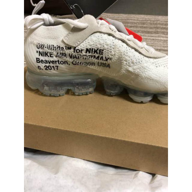 NIKE(ナイキ)のOFF-WHITE × NIKE AIR VAPORMAX 27.5cm 白 メンズの靴/シューズ(スニーカー)の商品写真