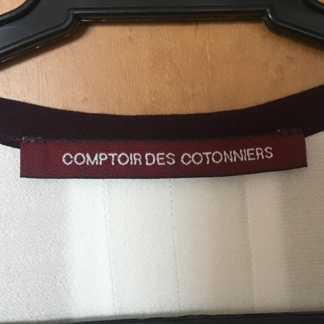 Comptoir des cotonniers(コントワーデコトニエ)のブラウス レディースのトップス(シャツ/ブラウス(長袖/七分))の商品写真