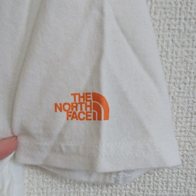 THE NORTH FACE(ザノースフェイス)のTHE NORTH FACE Tシャツ 110㎝ キッズ/ベビー/マタニティのキッズ服男の子用(90cm~)(Tシャツ/カットソー)の商品写真