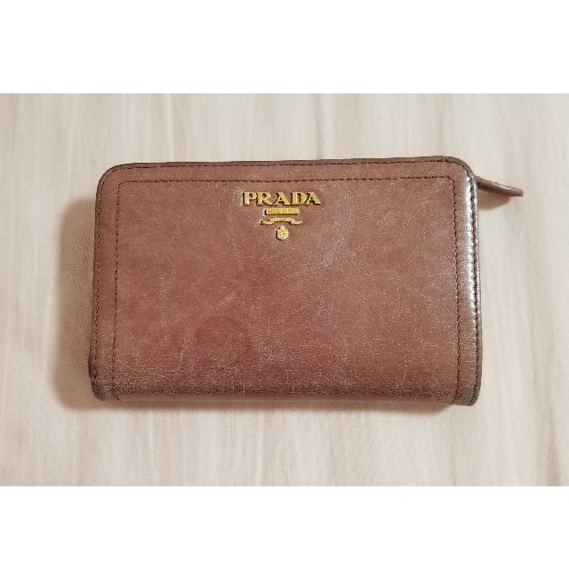 PRADA(プラダ)のPRADA　財布　二つ折り レディースのファッション小物(財布)の商品写真