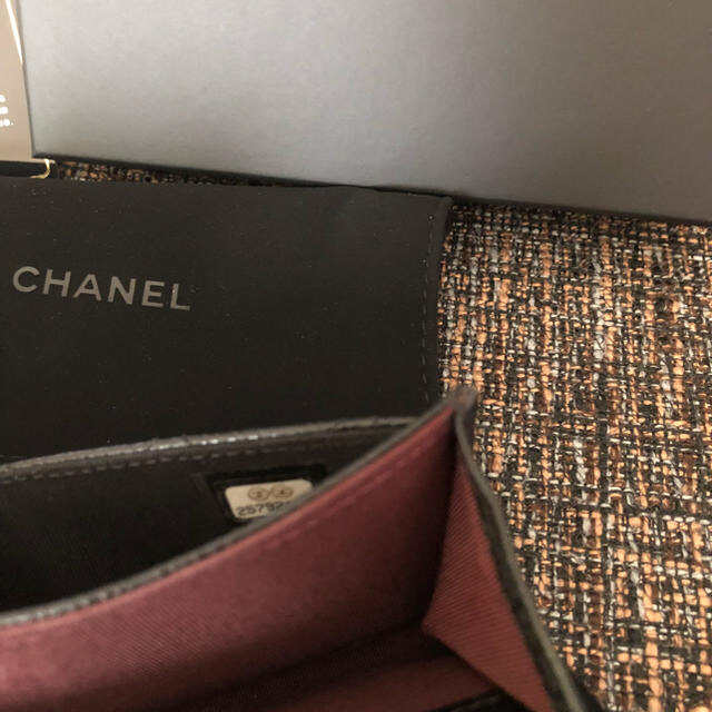 CHANEL(シャネル)の確実正規品 CHANEL キャビアスキン ミニ財布 レディースのファッション小物(財布)の商品写真