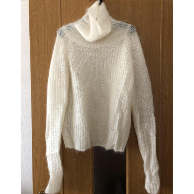 Katie(ケイティー)のKatie Marshmallow turtle knit white レディースのトップス(ニット/セーター)の商品写真