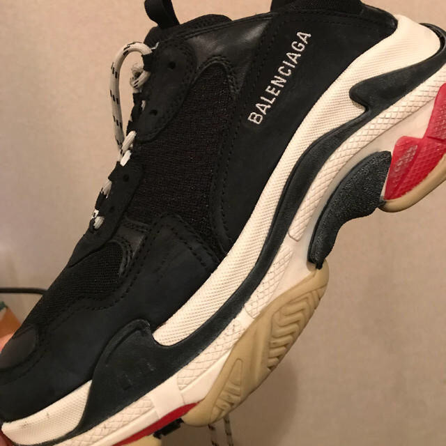 年末のプロモーション Balenciaga - Balenciaga triple s スニーカー