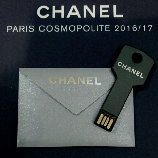 CHANEL(シャネル)の（セール！）（非売品）CHANEL 2016/17 USBメモリー エンタメ/ホビーのコレクション(ノベルティグッズ)の商品写真