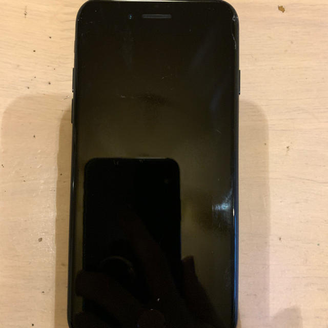 iphone 7 BLACK 128GB docomo