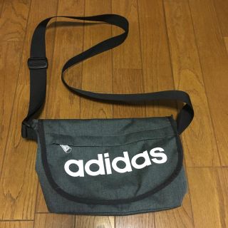 アディダス(adidas)のadidas ショルダーバック(ショルダーバッグ)