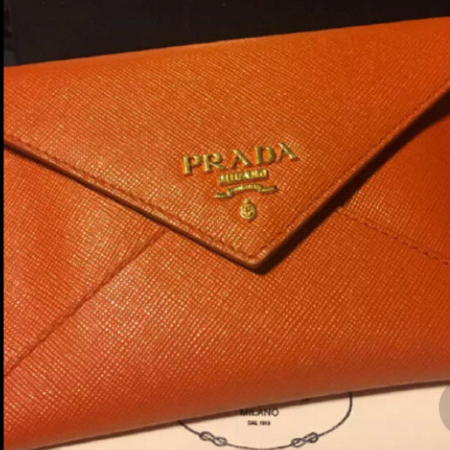 レディース【美品】PRADA♡レター型ミニ財布