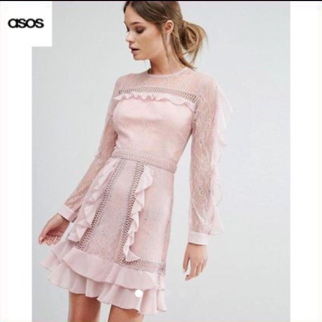 asos バックレースワンピース