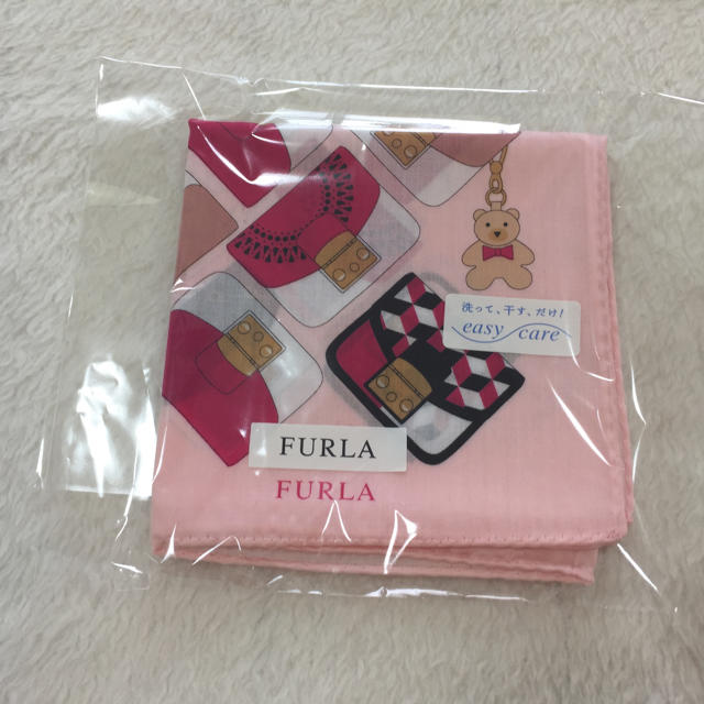 Furla(フルラ)のFURLAのかわいいハンカチ(新品、未使用) レディースのファッション小物(ハンカチ)の商品写真