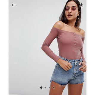 ディーホリック(dholic)のMISSGUIDED オフショルダー 長袖(カットソー(長袖/七分))