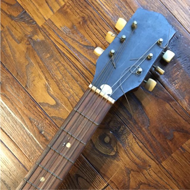 60's 年代物 クラシックギター 中古 ディスプレイにでも♫ 楽器のギター(クラシックギター)の商品写真