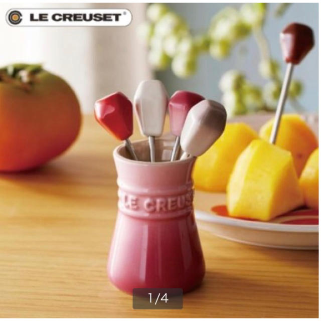 LE CREUSET(ルクルーゼ)のルクルーゼ フードピック ナチュラル ピンク 新品 インテリア/住まい/日用品のキッチン/食器(食器)の商品写真