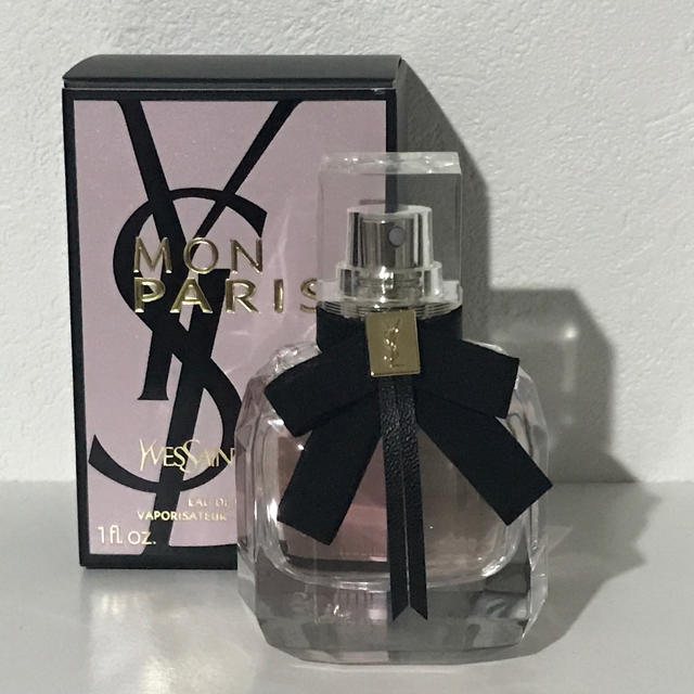 Yves Saint Laurent Beaute(イヴサンローランボーテ)のMOMOさま専用  イヴサンローラン  モンパリ  30ml コスメ/美容の香水(香水(女性用))の商品写真