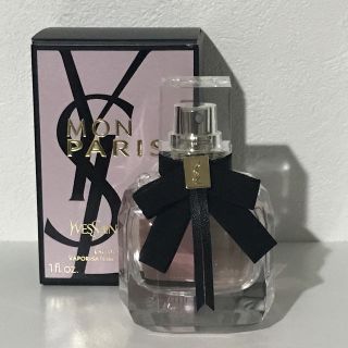 イヴサンローランボーテ(Yves Saint Laurent Beaute)のMOMOさま専用  イヴサンローラン  モンパリ  30ml(香水(女性用))