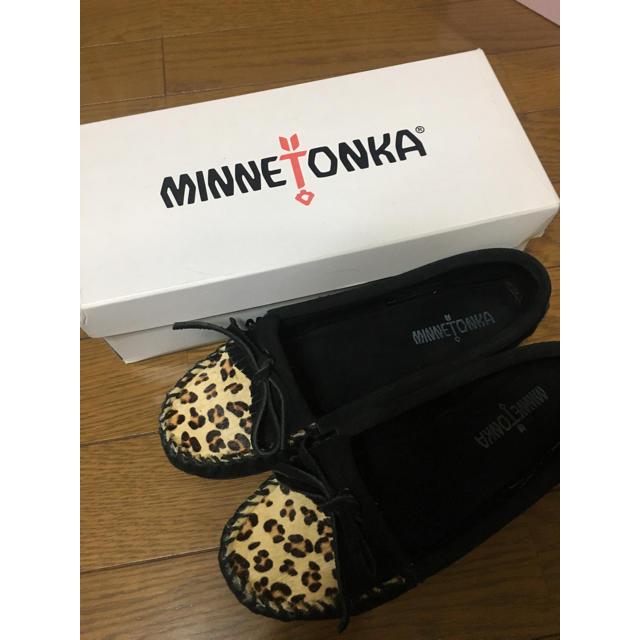 Minnetonka(ミネトンカ)の【MINNETONKA】モカシン レディースの靴/シューズ(スリッポン/モカシン)の商品写真