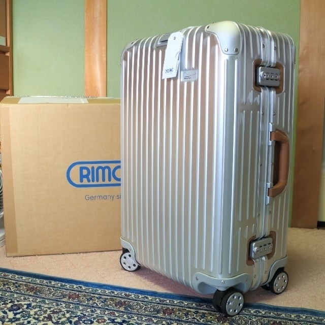 売約済】リモワルフトハンザ RIMOWA Lufthansa 747-8 64 売約済】リモワルフトハンザ RIMOWA Lufthansa 747-8 64
