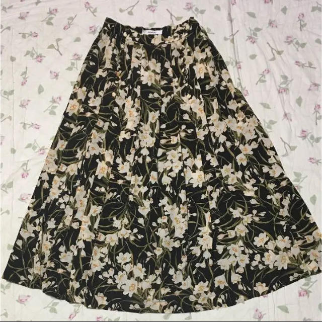 信頼 美品 INGEBORG フラワーテープスカート グリーン fairbestprice.com