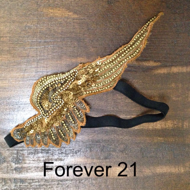 FOREVER 21(フォーエバートゥエンティーワン)のForever 21♡ヘアバンド レディースのヘアアクセサリー(ヘアバンド)の商品写真