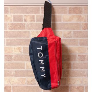 トミーヒルフィガー(TOMMY HILFIGER)のTommy サコッシュ ウエストポーチ (ショルダーバッグ)