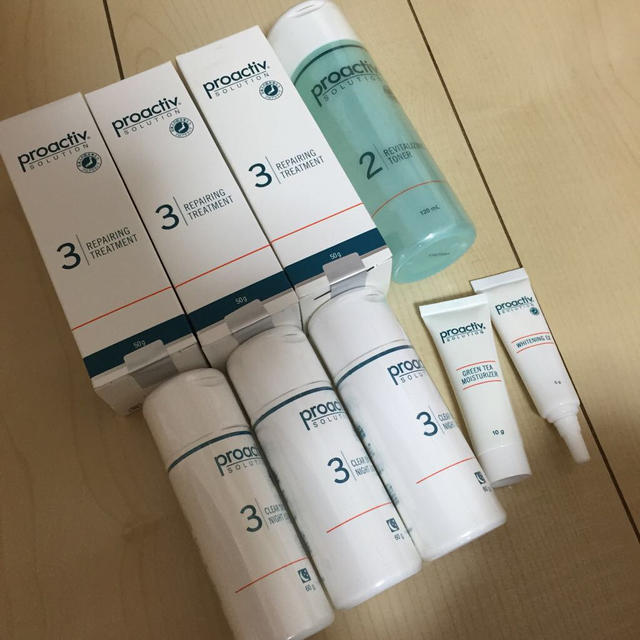 proactiv(プロアクティブ)のプロアクティブ⭐️9点セット売り コスメ/美容のボディケア(その他)の商品写真