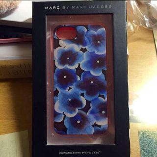 マークバイマークジェイコブス(MARC BY MARC JACOBS)のマークバイ iPhoneケース(モバイルケース/カバー)