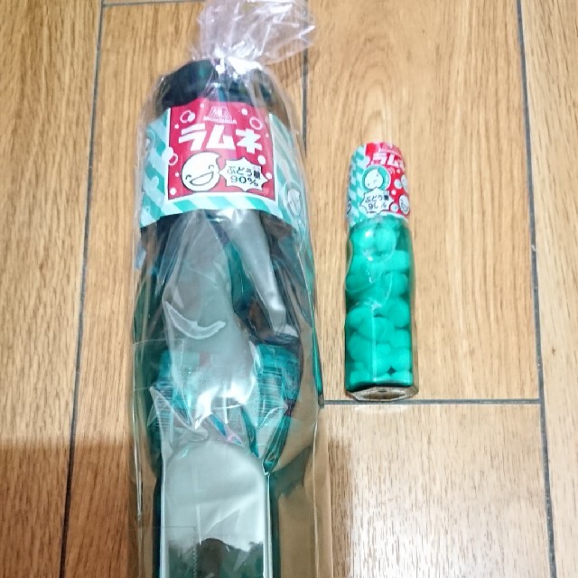 森永製菓(モリナガセイカ)の森永ラムネBIGボトル エンタメ/ホビーのエンタメ その他(その他)の商品写真