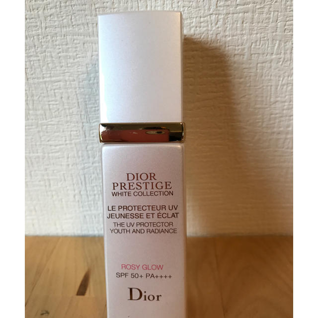Dior(ディオール)のプレステージ ホワイトコレクション ル プロテクターUV コスメ/美容のベースメイク/化粧品(化粧下地)の商品写真