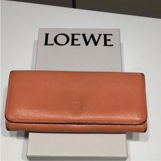 ロエベ(LOEWE)の激安！ロエベ   かぶせ長財布  サーモンピンク 最終価格！(長財布)