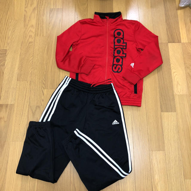 adidas(アディダス)のアディダス●ジャージ上下セット●レッド●140 キッズ/ベビー/マタニティのキッズ服男の子用(90cm~)(その他)の商品写真