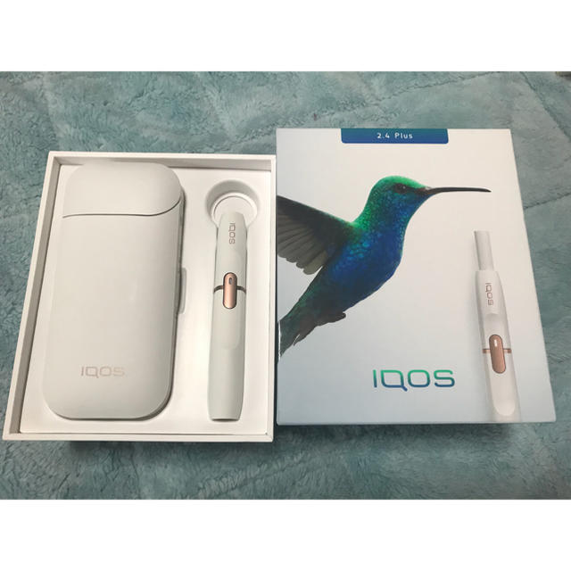 IQOS(アイコス)のIQOS 2.4plus ホワイト メンズのファッション小物(タバコグッズ)の商品写真