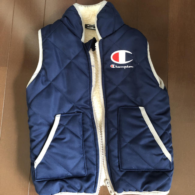 Champion(チャンピオン)のベスト キッズ/ベビー/マタニティのキッズ服男の子用(90cm~)(その他)の商品写真