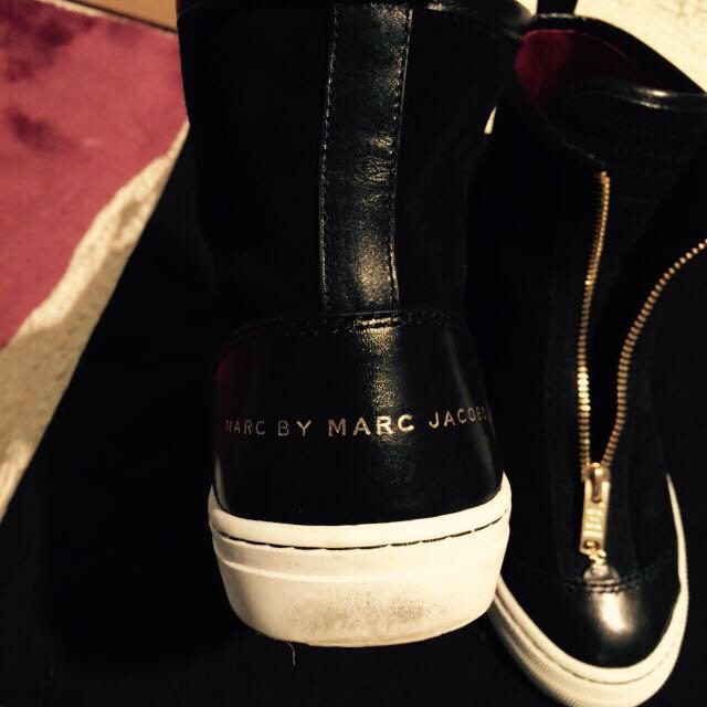 MARC BY MARC JACOBS(マークバイマークジェイコブス)のMARC BY MARC JACOBS レディースの靴/シューズ(スニーカー)の商品写真