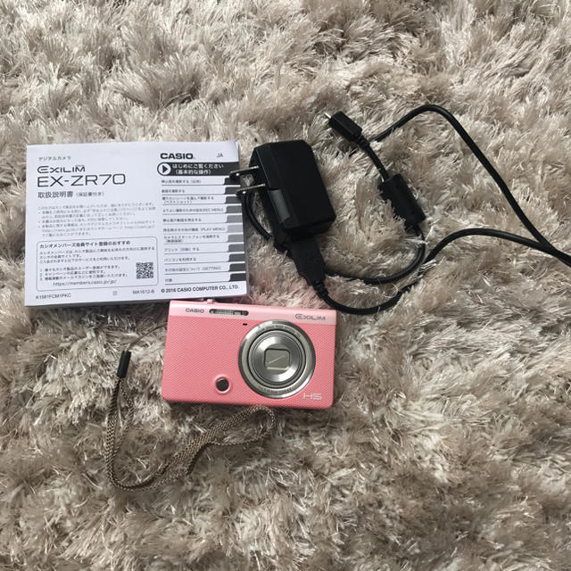 CASIO(カシオ)のデジカメ CASIO EX-ZR70 スマホ/家電/カメラのカメラ(コンパクトデジタルカメラ)の商品写真