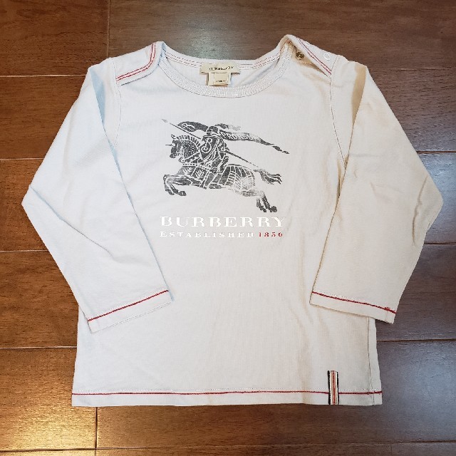 BURBERRY(バーバリー)の【888さん専用】BURBERRY　長袖Tシャツ サイズ3Y キッズ/ベビー/マタニティのキッズ服男の子用(90cm~)(Tシャツ/カットソー)の商品写真