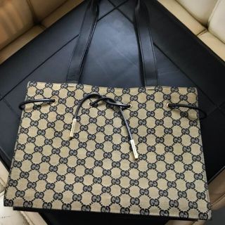 グッチ(Gucci)のグッチ (ショルダーバッグ)