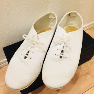 レペット(repetto)のレペット✳︎repetto✳︎ジャズ✳︎白✳︎傷あり(ローファー/革靴)