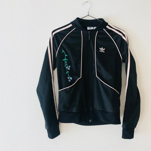 adidas(アディダス)のSST TRACK TOP トラックトップ オリジナルス レディースのジャケット/アウター(その他)の商品写真