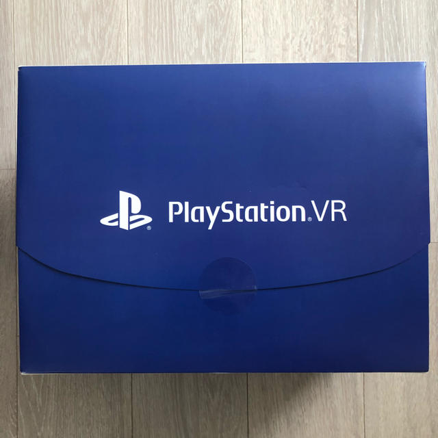 PlayStation VR(プレイステーションヴィーアール)の新品未使用 プレーステーションVR(新型) エンタメ/ホビーのゲームソフト/ゲーム機本体(家庭用ゲーム機本体)の商品写真