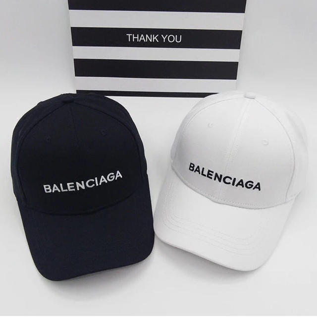 Balenciaga(バレンシアガ)のキャップ レディースの帽子(キャップ)の商品写真
