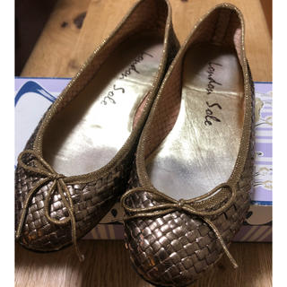 London Sole バレエシューズ ゴールド スペイン製パンプス・ぺたんこ靴
