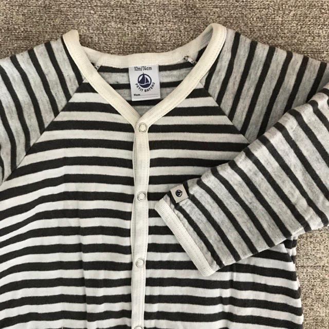 PETIT BATEAU(プチバトー)の12m プチバトー ロンパース キッズ/ベビー/マタニティのベビー服(~85cm)(ロンパース)の商品写真