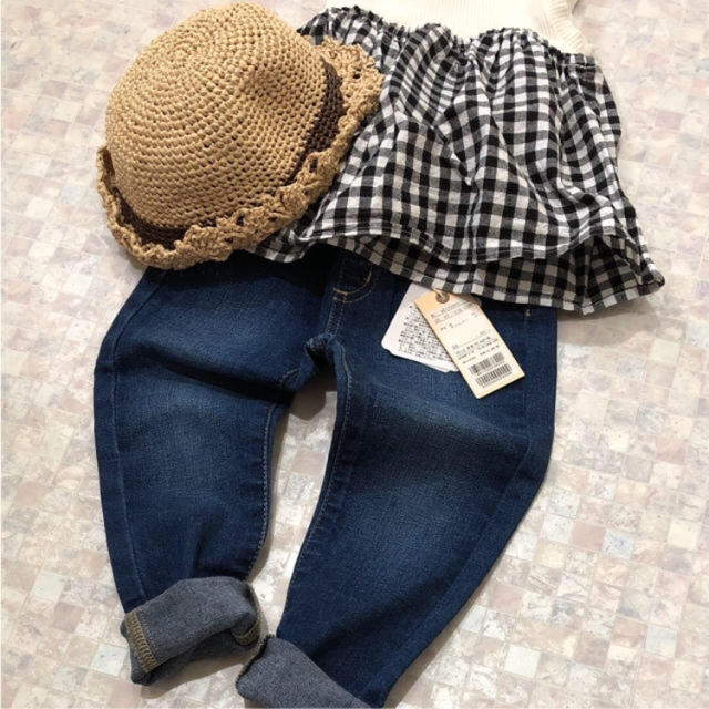 CUBE SUGAR(キューブシュガー)の《新品》CUBE SUGAR キッズ デニム パンツ 100 キッズ/ベビー/マタニティのキッズ服男の子用(90cm~)(パンツ/スパッツ)の商品写真